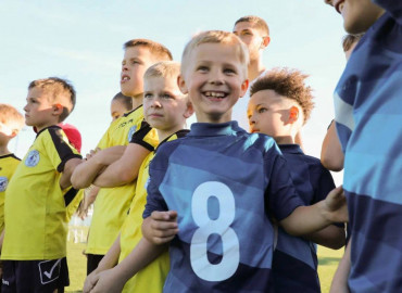 «Дети помогают»: юные футболисты помогли собрать более 260 тысяч рублей в поддержку детей с онкозаболеваниями
